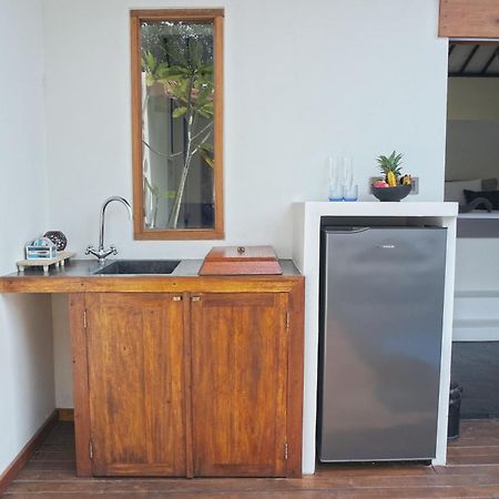 Stay Shark Villas Gili Air Exterior foto