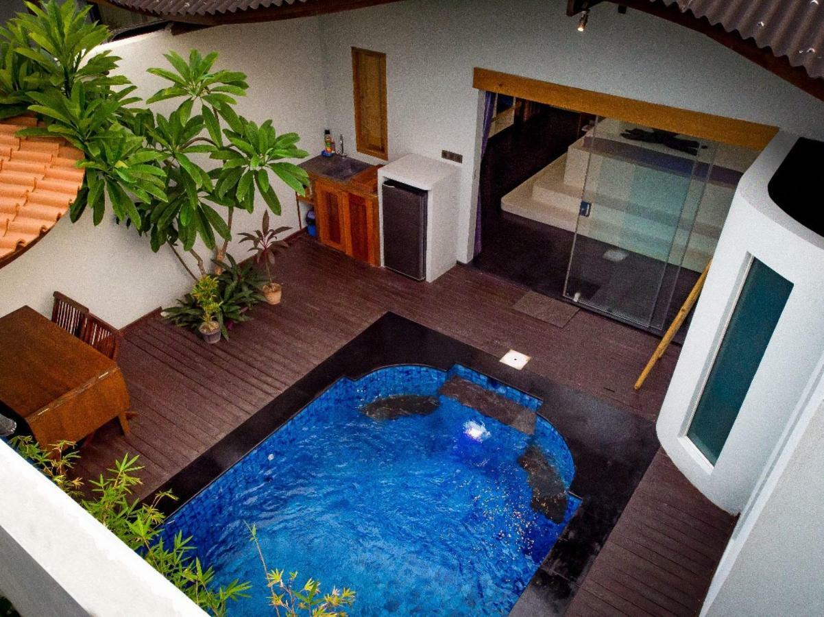 Stay Shark Villas Gili Air Exterior foto